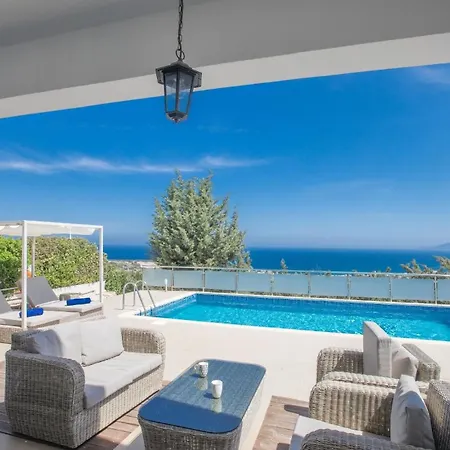 Ferienhaus Mit Privatpool Fuer 6 Personen Ca 135 Qm In Neo Chorio, Westkueste Von Zypern Halbinsel Akamas * Neo Chorio